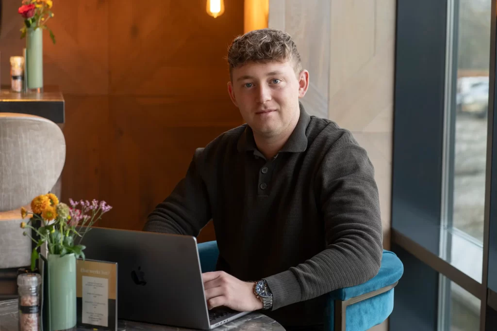 Jesse Commandeur werkt aan Shopify SEO